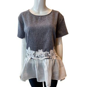Molly Bracken Womens Applique Mesh Hem Top Short Sleeve Crew Neck Gray Size S